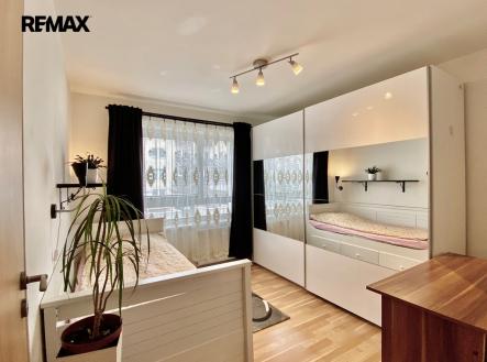 Pronájem bytu, 3+kk, 56 m²