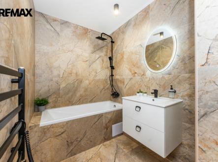 Pronájem bytu, 2+kk, 46 m²