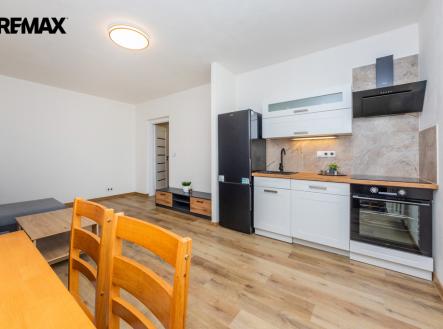 Pronájem bytu, 2+kk, 46 m²