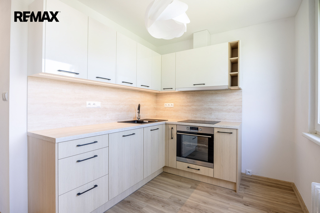 16-1b2a8850-hdr.jpg