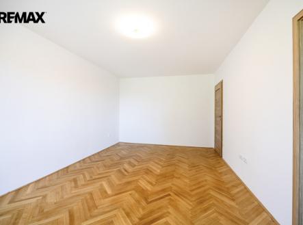 13-1b2a8830-hdr.jpg