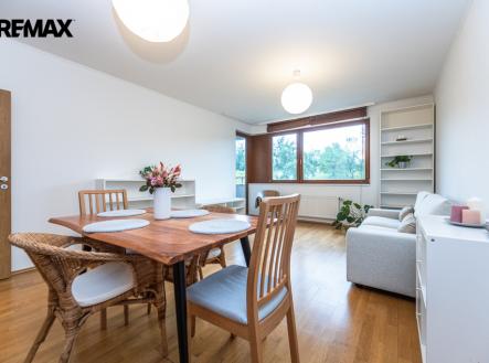 Pronájem bytu, 2+kk, 58 m²