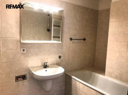 Pronájem bytu, 2+kk, 68 m²