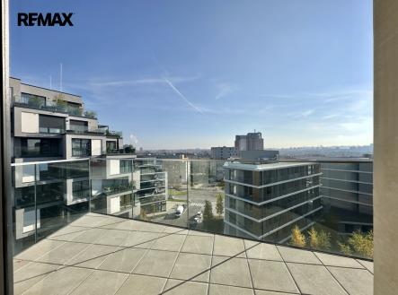 Pronájem bytu, 2+kk, 63 m²