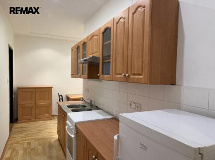 Pronájem bytu, 1+1, 35 m²