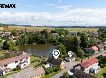 Rodinný dům 4+kk v Obecnici – 75 m², garáž 38 m², zahrada 114 m²