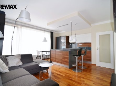 Pronájem bytu, 2+kk, 71 m²