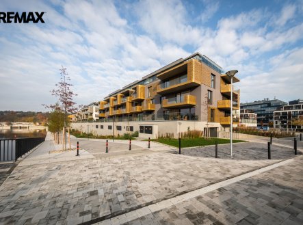 Pronájem bytu, 3+kk, 106 m²