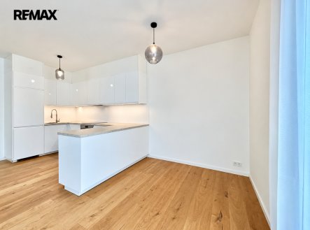 Pronájem bytu, 3+kk, 106 m²