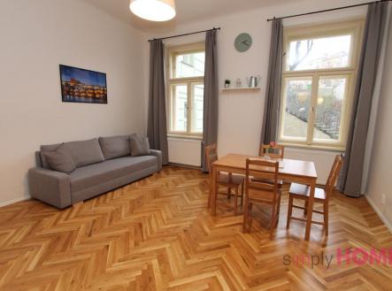 Pronájem bytu, 3+kk, 84 m²