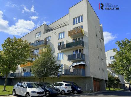 Pronájem bytu, 1+kk, 35 m²