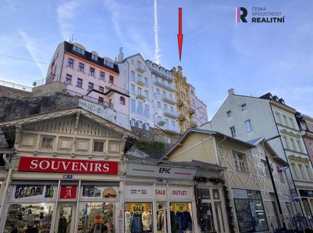 Prodej - komerční objekt, obchodní centrum, 670 m²