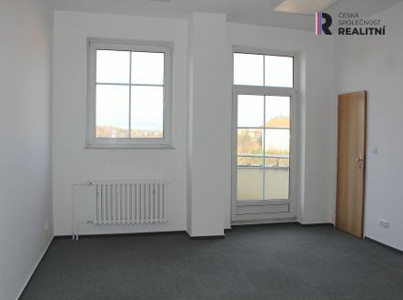 Pronájem kanceláře, 42 m²