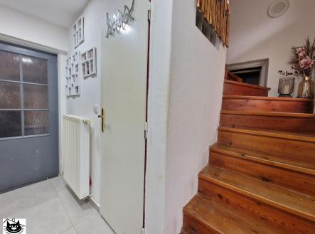 z předsíně do podkroví