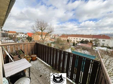 balkon do vnitrobloku