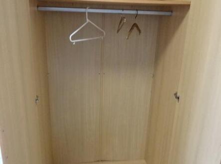 šatní, lze ponechat