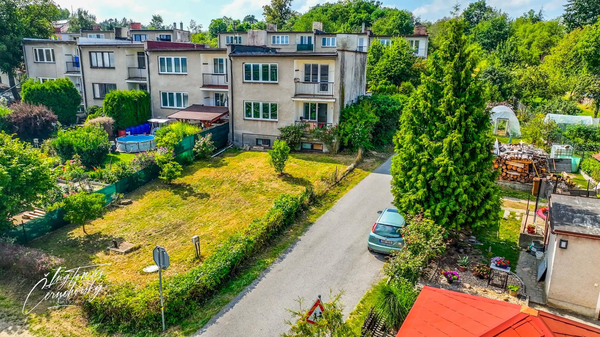 Sequence 01.00_20_51_08.Still049.jpg