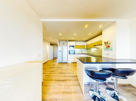 Pronájem bytu, 4+kk, 85,6 m²