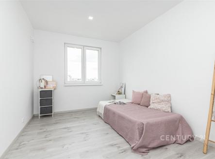 Prodej bytu, 3+kk, 80 m²