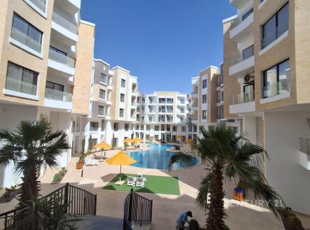 Apartmánový komplex s bazénem