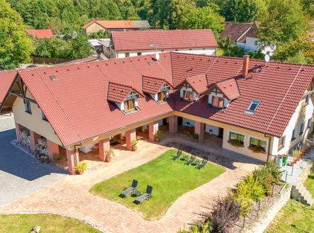 Prodej domu/vily, 1 020 m²