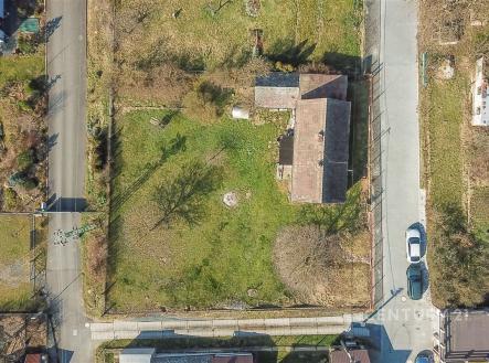 Prodej pozemku pro bydlení, 1 142 m²