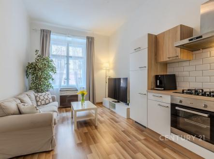 Pronájem bytu, 3+kk, 62 m²