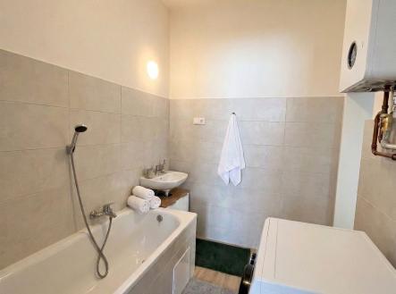 Pronájem bytu, 3+1, 84 m²