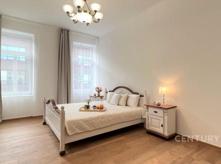 Pronájem bytu, 2+1, 45 m²