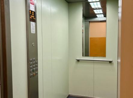 Pronájem bytu, 3+kk, 65 m²