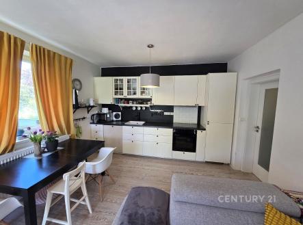 Pronájem bytu, 3+kk, 68 m²