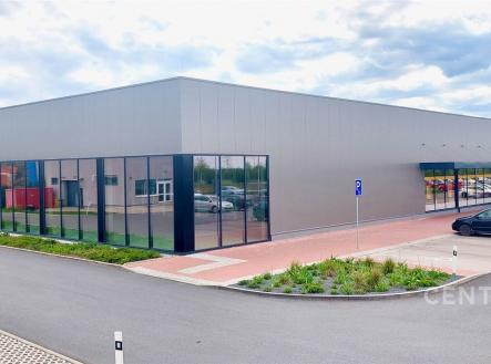 Pronájem obchodní prostory, 410 m²