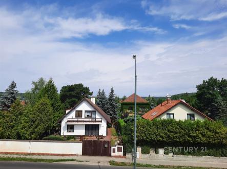 Pronájem bytu, 1+1, 67 m²