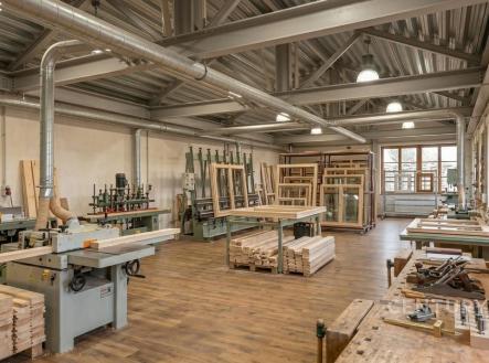 Prodej výrobní prostory, 1 100 m²