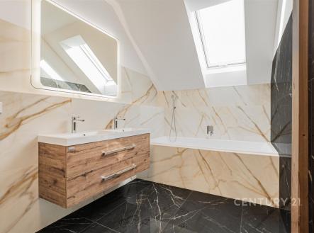 Pronájem domu/vily, 149 m²