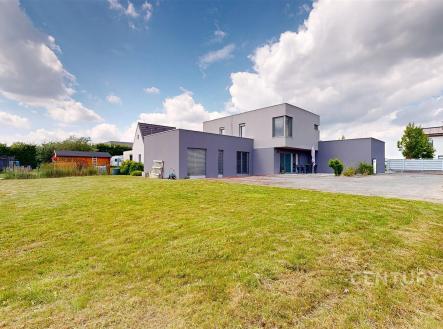Prodej kanceláře, 240 m²