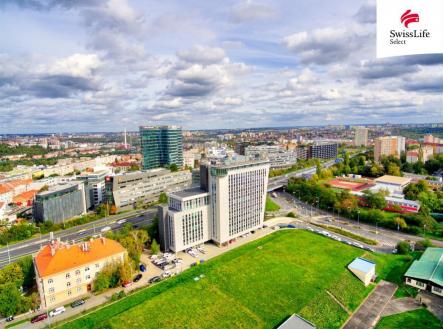 Pronájem kanceláře, 154 m²