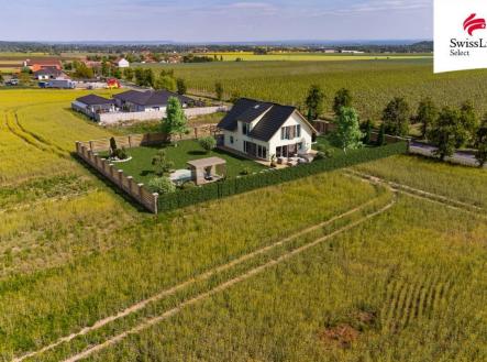 Prodej pozemku pro bydlení, 1 376 m² obrázek