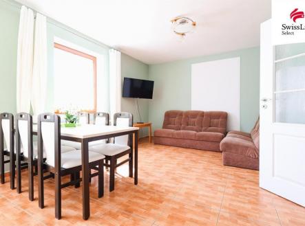 Pronájem - dům/vila, 180 m²