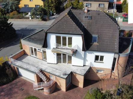 Prodej - dům/vila, 307 m²