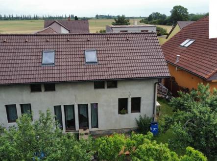 Prodej - dům/vila, 216 m²