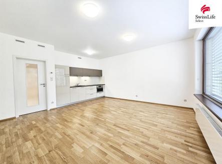 Pronájem bytu, 1+kk, 37 m²