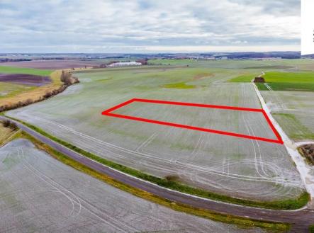 Prodej - pozemek, zemědělská půda, 18 665 m²