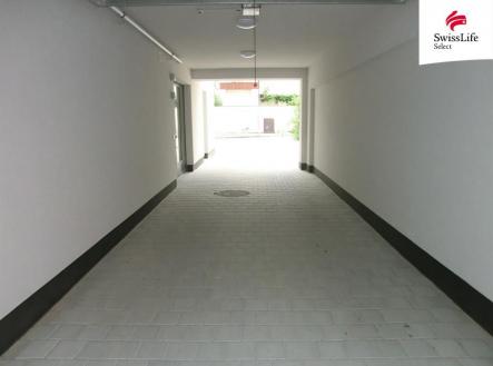 Pronájem - malý objekt/garáž