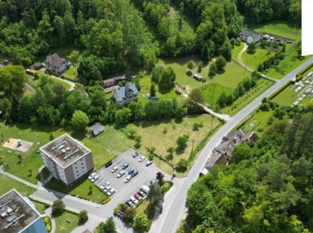 Prodej pozemku pro bydlení, 2 033 m²