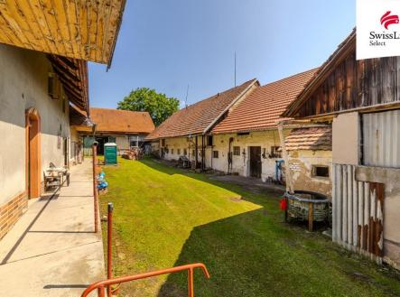 Prodej chaty/rekreačního objektu, 1 100 m²