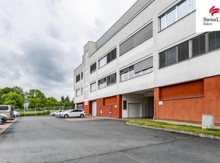 Pronájem kanceláře, 100 m²