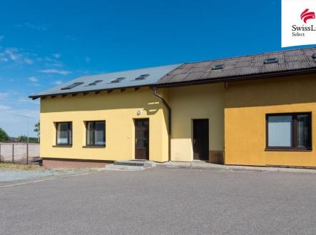 Pronájem kanceláře, 104 m²