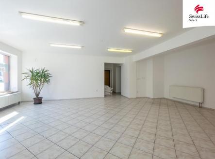 Pronájem obchodní prostor, 120 m²