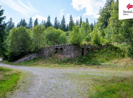 Prodej pozemku pro komerční výstavbu, 1 558 m²